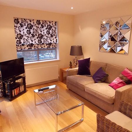 Violet Bank Apartment New Town EDI Room photo