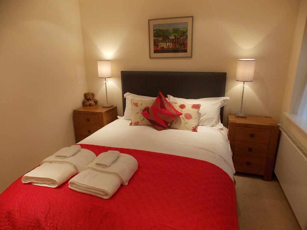 Violet Bank Apartment New Town EDI Room photo